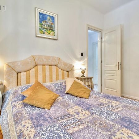 Boutique Apartman Villa Mediteran 포레치 외부 사진