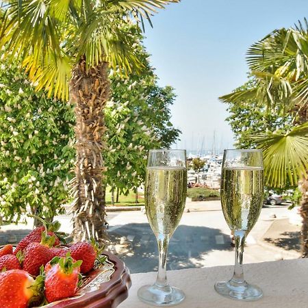 Boutique Apartman Villa Mediteran 포레치 외부 사진