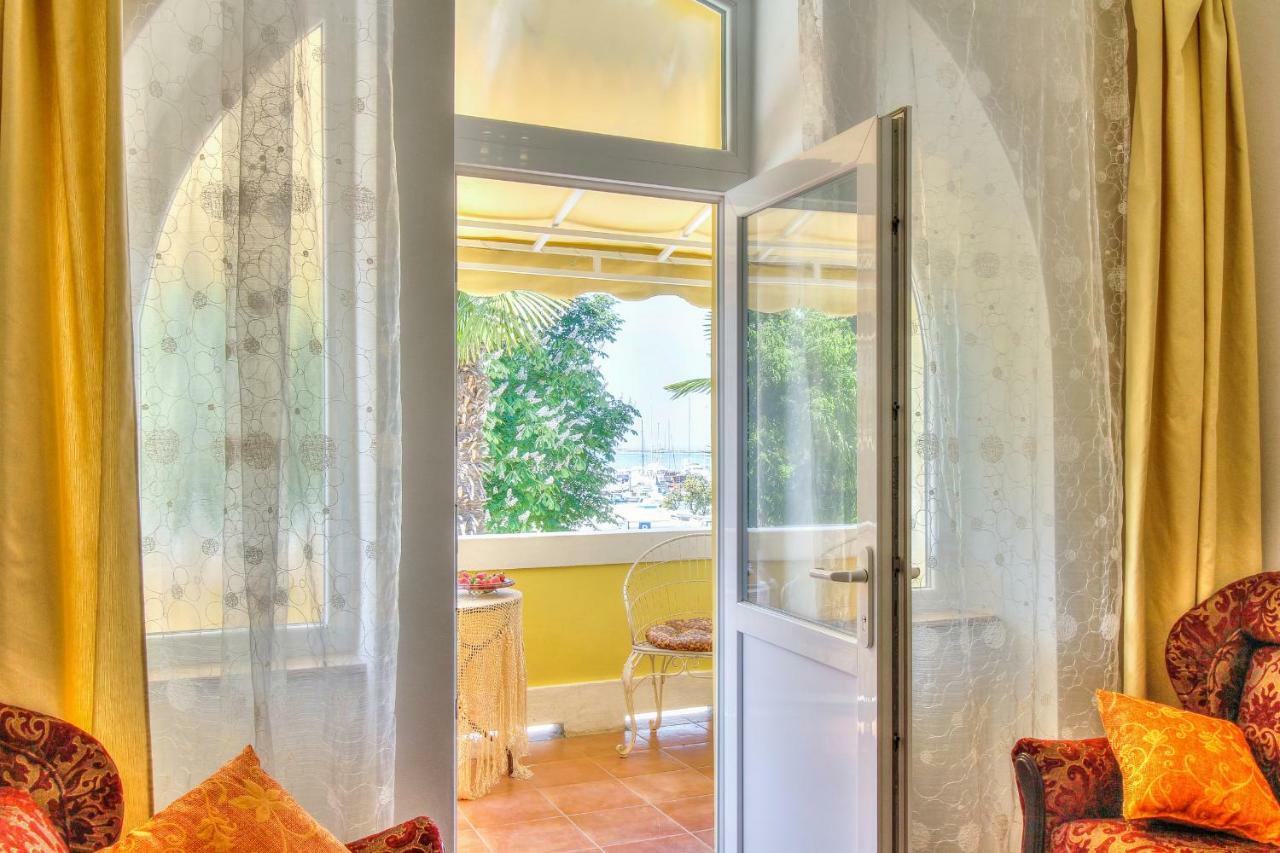 Boutique Apartman Villa Mediteran 포레치 외부 사진